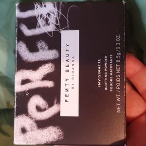 Setting powder fenty beauty